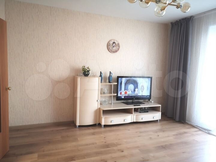 2-к. квартира, 57,6 м², 4/10 эт.