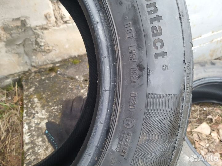 Continental ContiPremiumContact 5 215/60 R16 95V