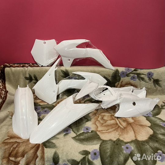 Новый пластик на Kayo k1/bse j1/crf250