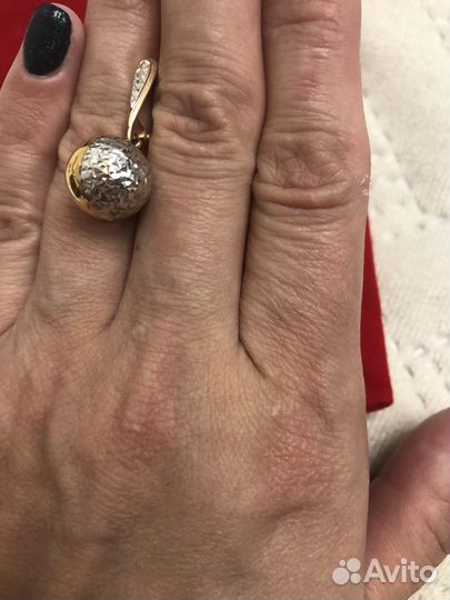 Золотые серьги