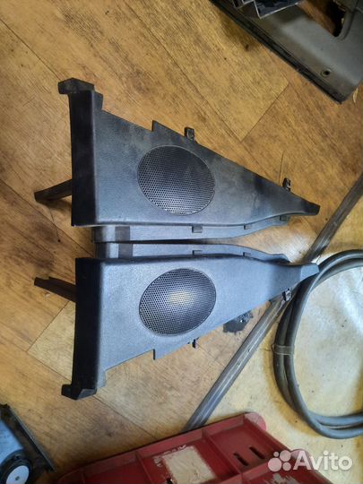 Кронштейн полки багажника chery very a13