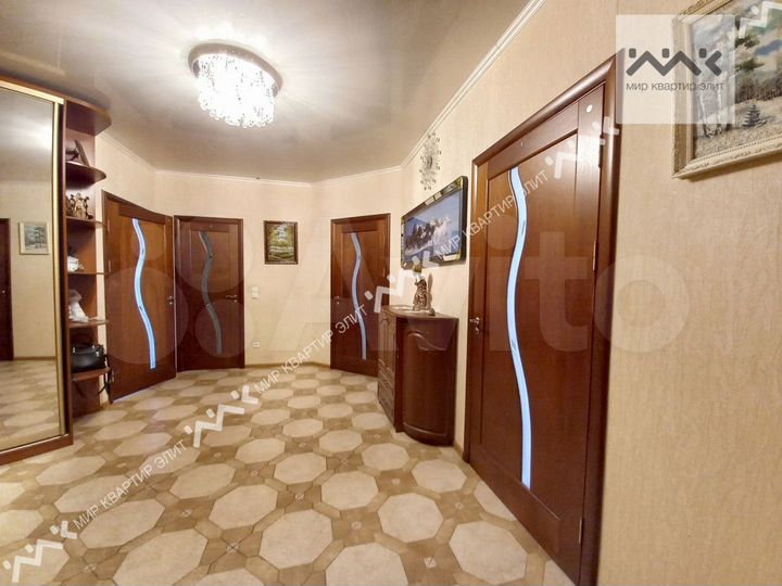 3-к. квартира, 95,5 м², 4/6 эт.