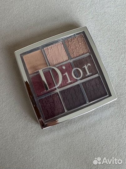 Палетка теней dior backstage 004