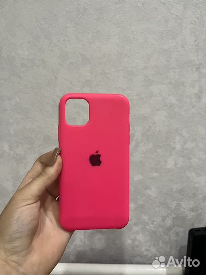 Чехол на iPhone 11