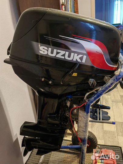 Прогресс-2, мотор Suzuki 30