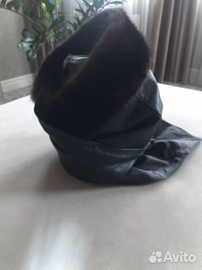 Косынка кожаная с норковой отделкой