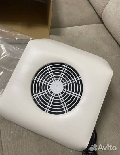 Пылесос вытяжка для маникюра и педикюра