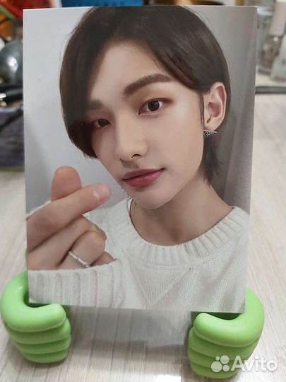 Stray kids карточки хенджин