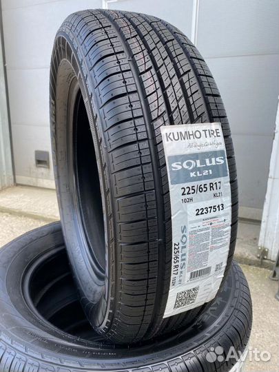 Kumho Solus KL21 225/65 R17 102H