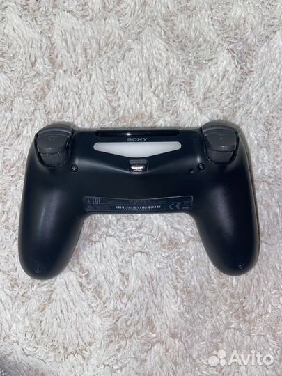 Геймпад Sony Dualshock 4 PS4