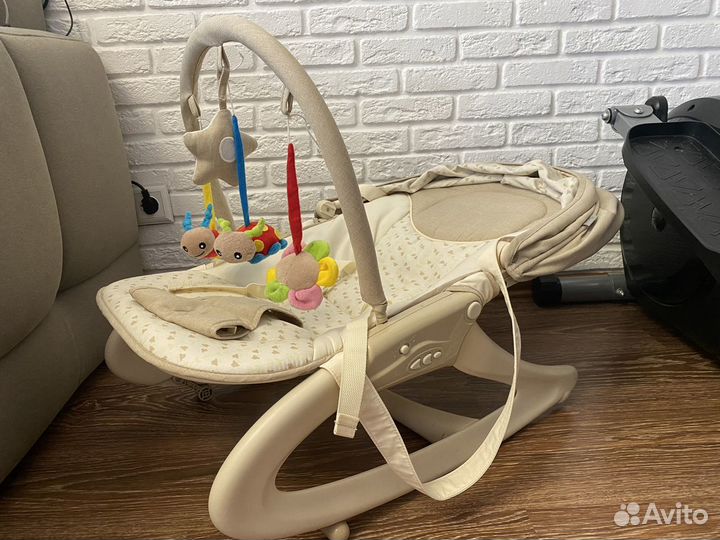 Шезлонг для новорожденных (кресло-лежанка)