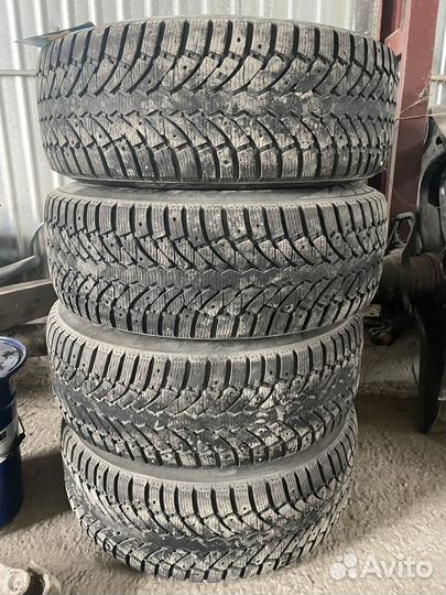 Formula Ice 245/70 R16 107M
