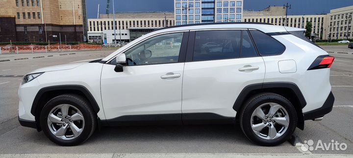 Toyota RAV4 2.0 CVT, 2020, 12 000 км