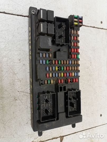 Блок предохранителей