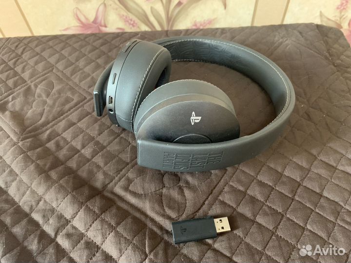 Наушники sony gold the last of us