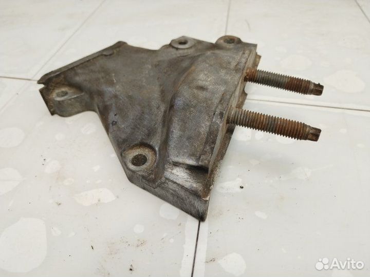 Кронштейн двигателя Ford Focus 1 cdda 2003