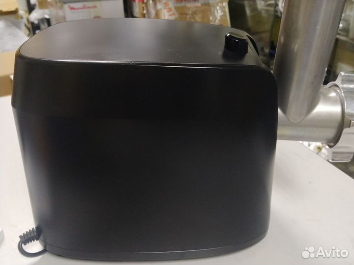 Мясорубка Moulinex HV1 ME112832, черный