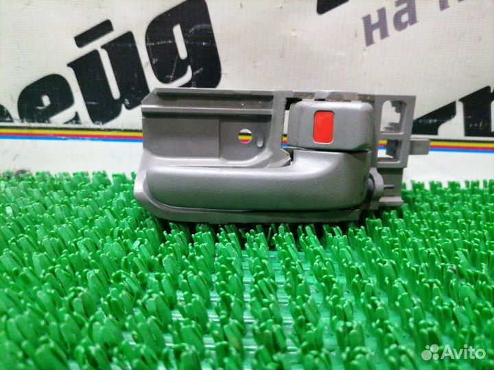 Ручка двери внутренняя задняя правая Toyota