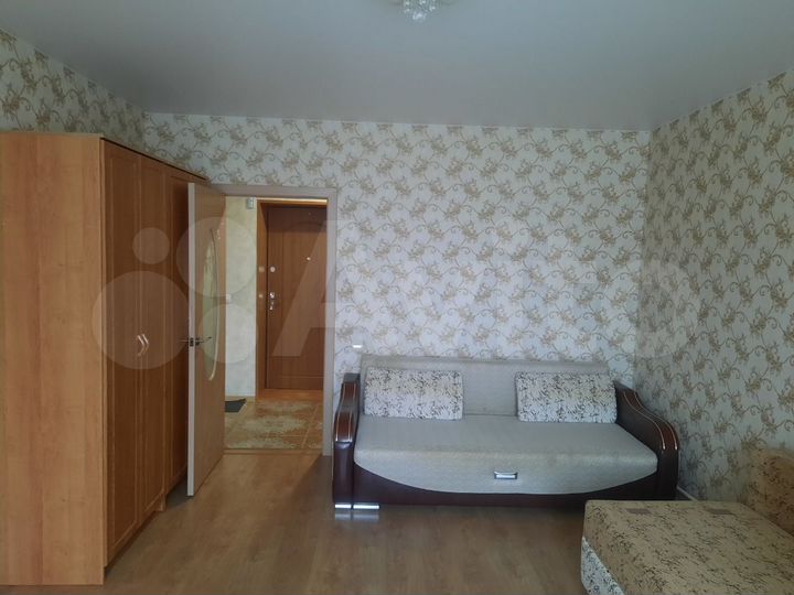 1-к. квартира, 42 м², 1/3 эт.