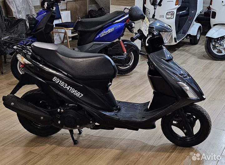 Suzuki Address 125S 2018г из Японии б/п