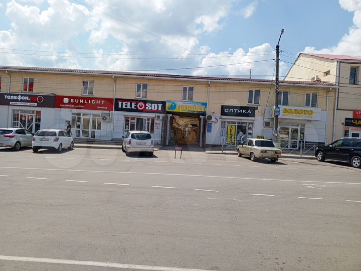 Торговая площадь от 3 м² до 518 м²