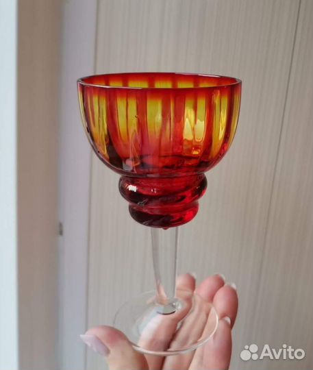 Фужеры, вазочка,рюмки цветное стекло. Винтаж