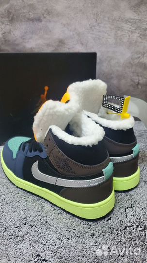 Кроссовки зимние Nike Air Jordan 1 р.36-40