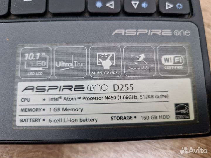 Нетбук Acer aspire one