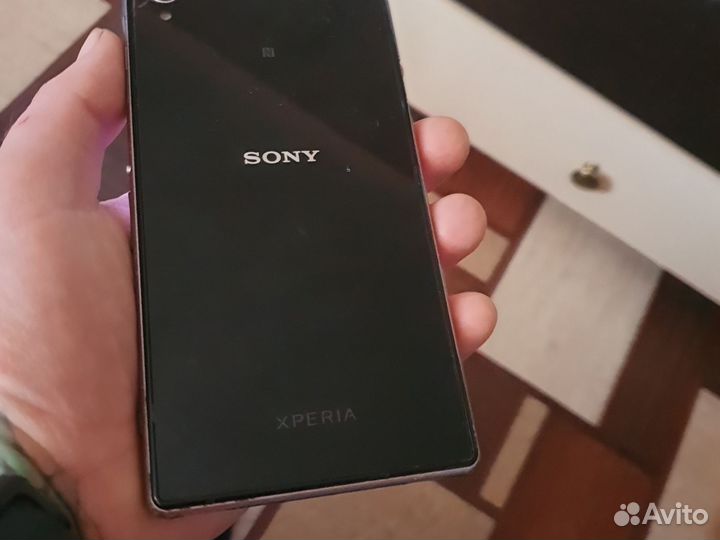 Sony Xperia Z1, 2/16 ГБ