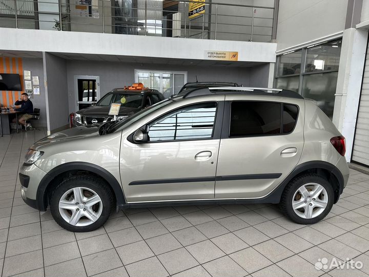 Renault Sandero Stepway 1.6 МТ, 2016, 58 120 км