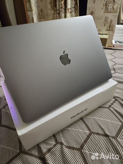 Apple MacBook air 13 2020 m1