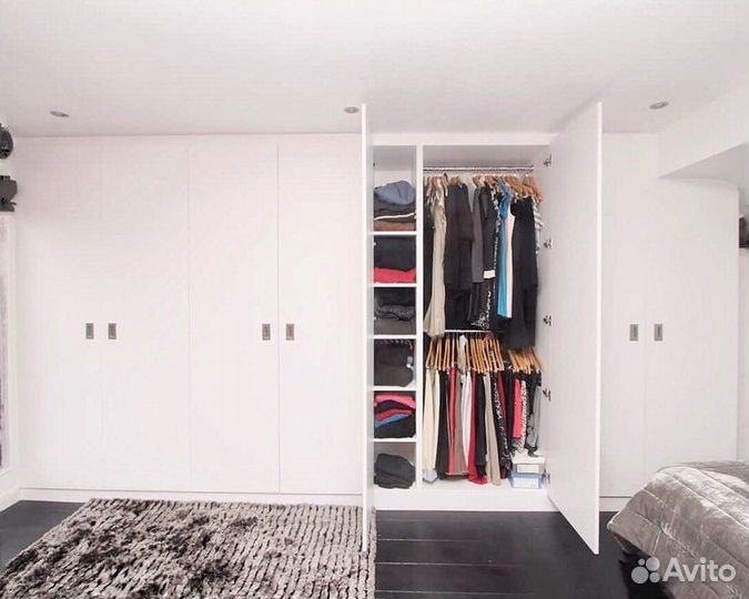 Шкаф по индивидуальному заказу в комнату