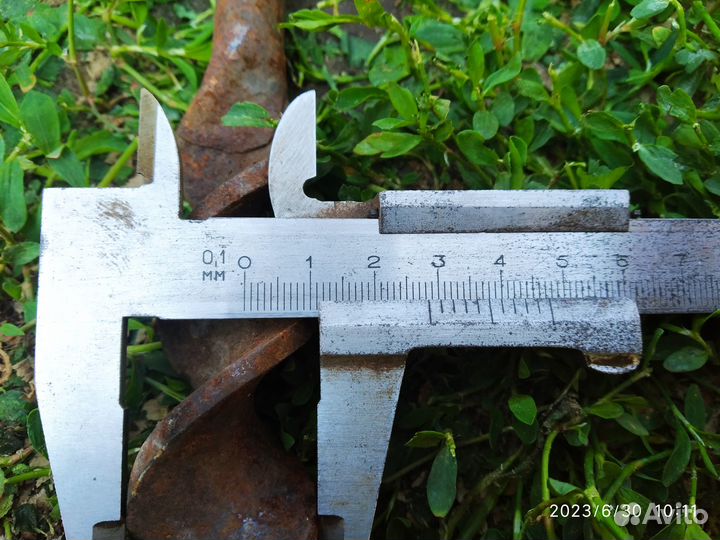 Старинный ручной бур сверло под шканты