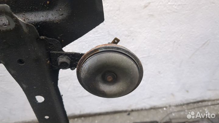 Рамка передняя (телевизор) Nissan X-Trail (T30), 2002