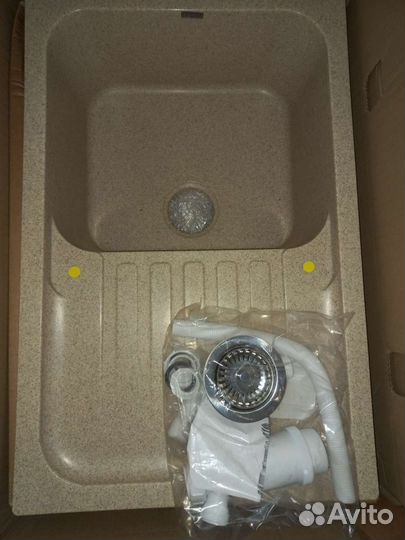Мойка для кухни новая,смеситель