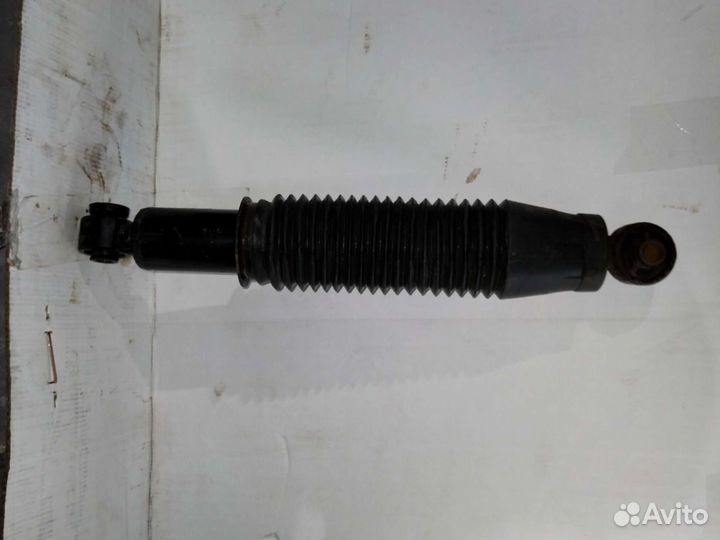 Задний амортизатор хундай солярис 553004l000