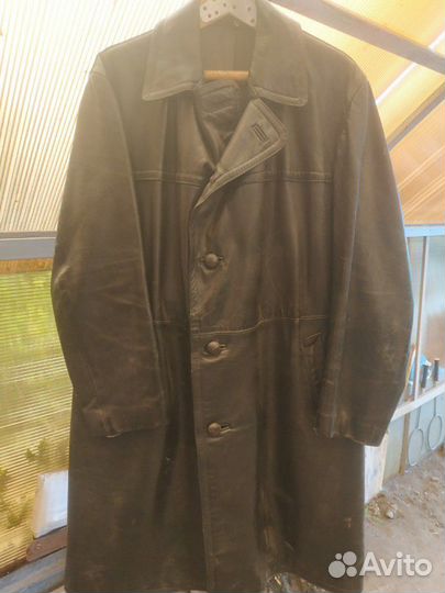 Кожаный плащ