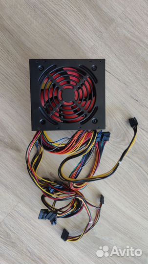 Блок питания для пк 700Вт