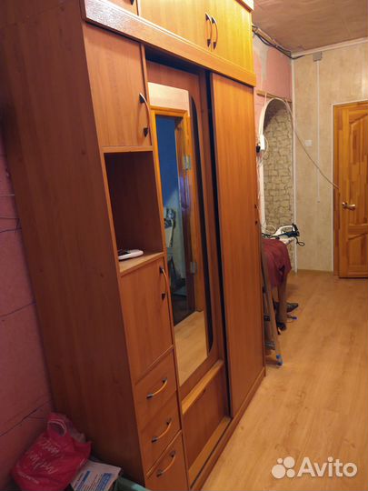 Продам шкаф