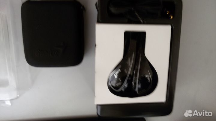 Проводные наушники Genius HP-03 Vogue