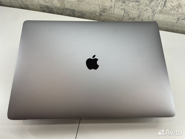 Apple MacBook Pro 16 2019 i9/32gb/1Tb