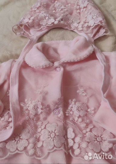 Комплект на выписку для девочки