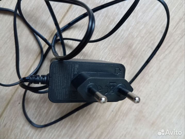 Блок питания Meic 12 Вольт