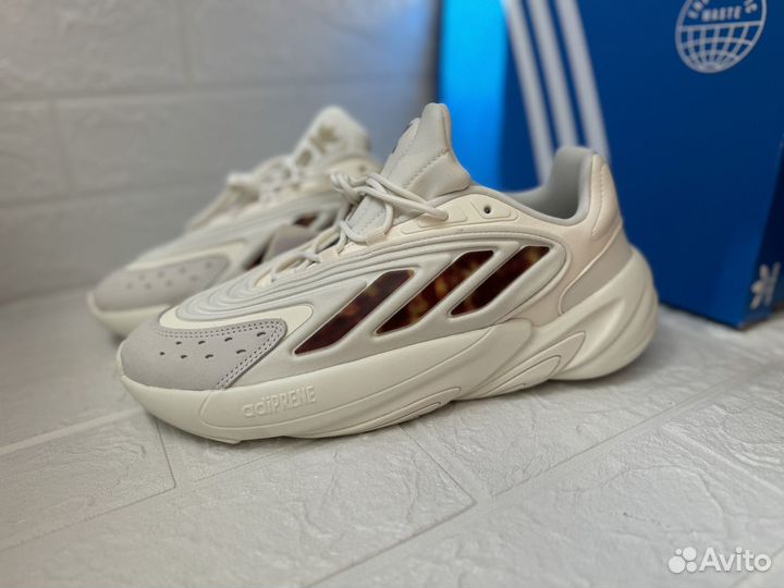 Кроссовки Adidas Ozelia оригинал женские