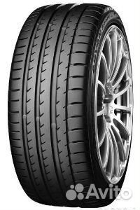 Yokohama Advan Sport V105S 285/35 R20 104Y