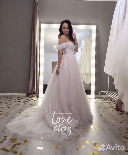 Платье свадебное