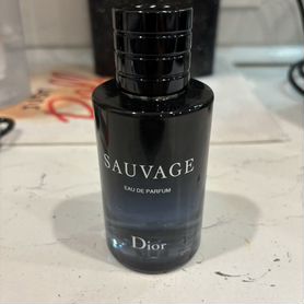 Мужские духи Sauvage Dior Parfum