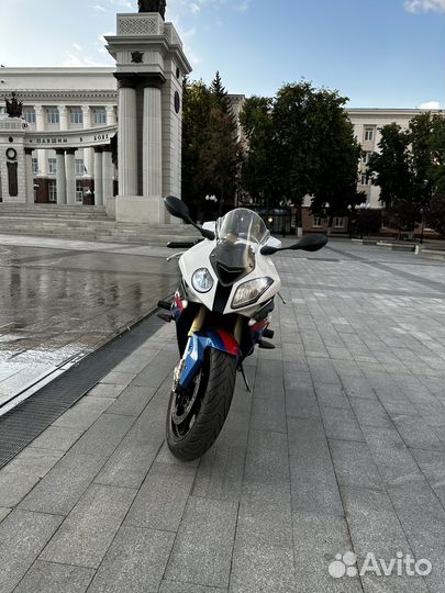 BMW S1000RR
