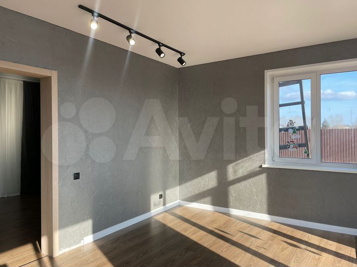 Дом 65,7 м² на участке 11,4 сот.