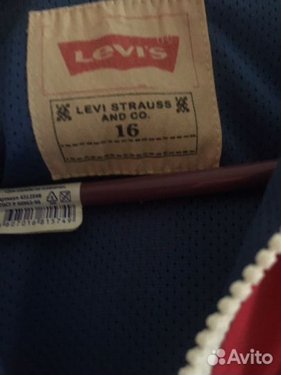 Ветровка Levis